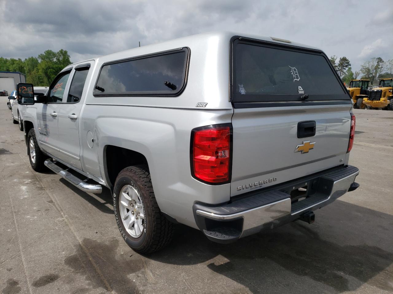 Photo 3 from auction – 2015 CHEVROLET SILVERADO with VIN 1GCRCREC7FZ299349