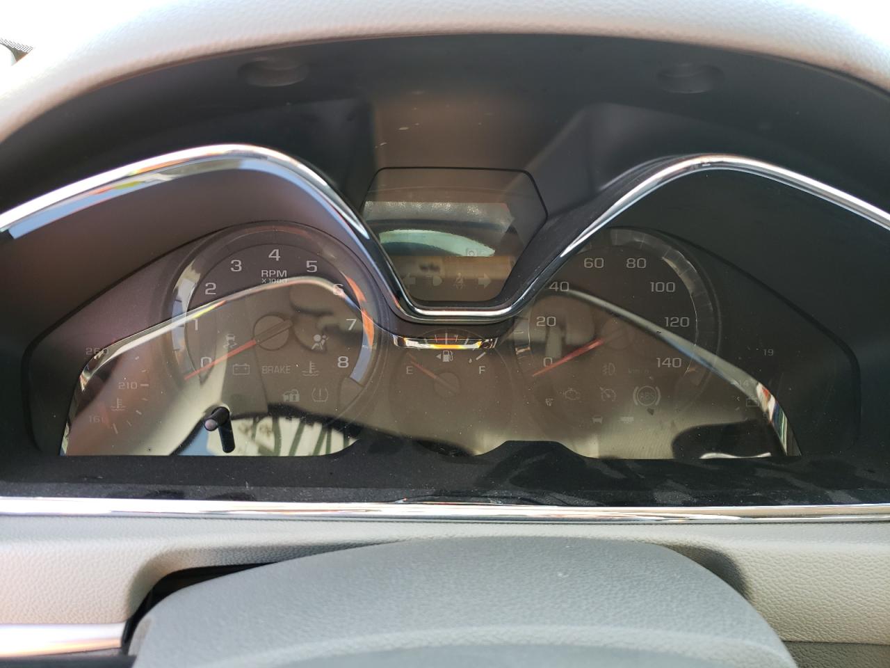Photo 8 from auction – 2017 CHEVROLET TRAVERSE L with VIN 1GNKVFKD7HJ286147
