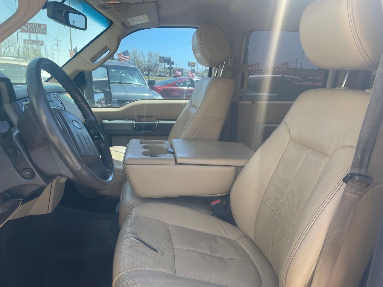 Photo 5 from auction – 2012 FORD F250 SUPER with VIN 1FT7W2BT1CEB44552