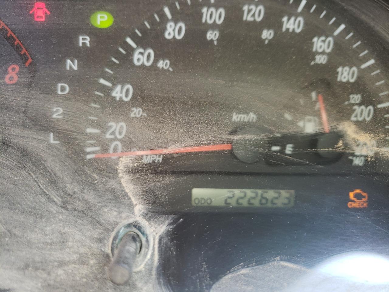 Photo 8 from auction – 2004 TOYOTA CAMRY LE with VIN 4T1BE32K84U851841