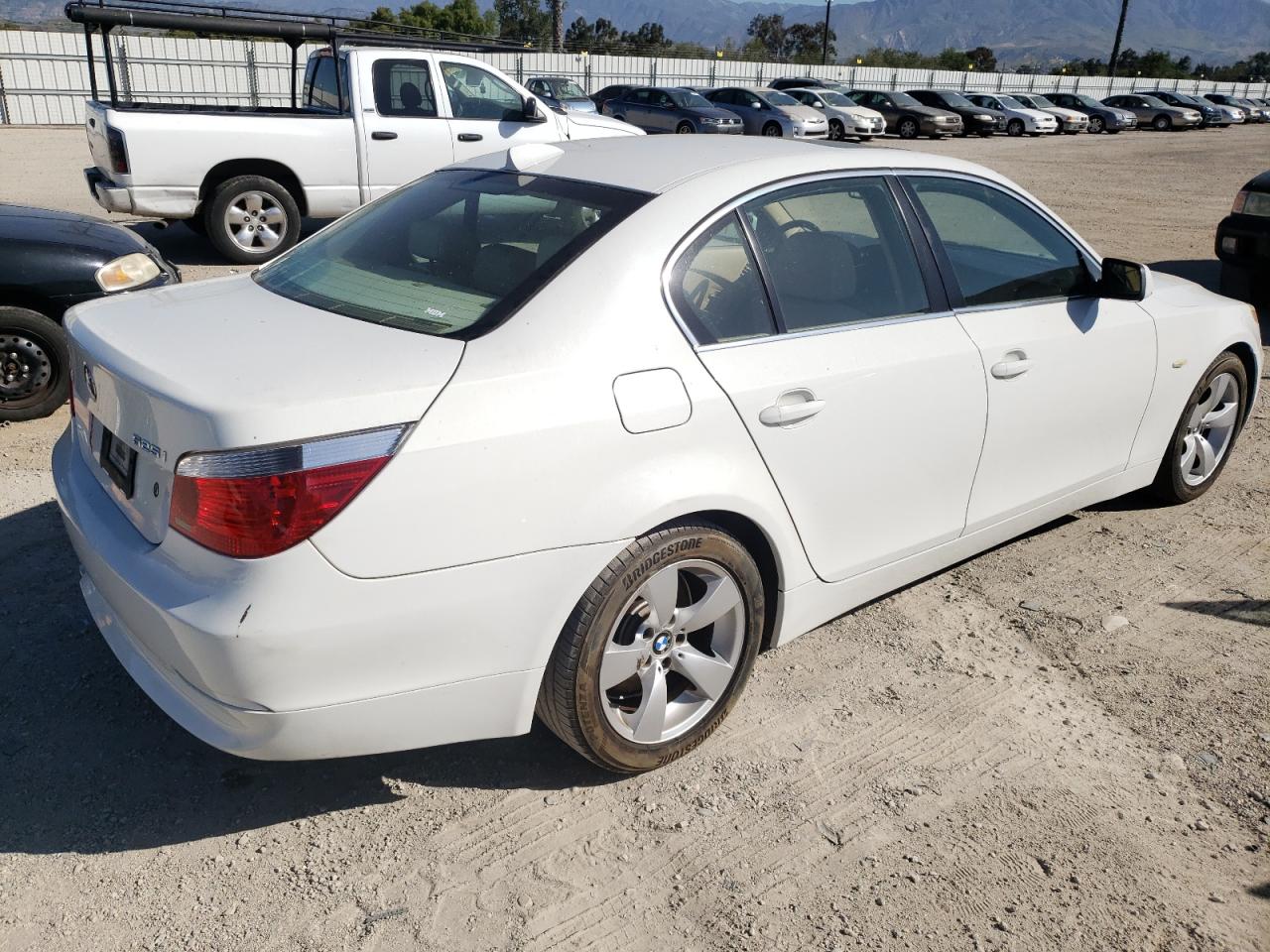 Photo 4 from auction – 2005 BMW 525 I with VIN WBANA53525B858151