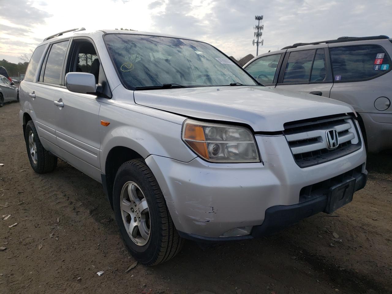 HONDA PILOT EX 2006 with VIN 5FNYF18766B011863 - Photo from auction