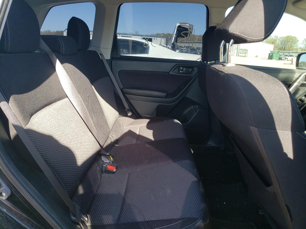 Photo 6 from auction – 2017 SUBARU FORESTER 2 with VIN JF2SJAAC9HG482265