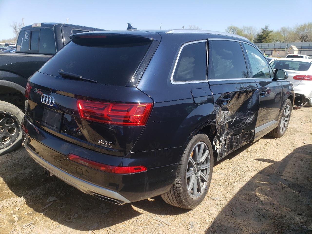 Photo 4 from auction – 2018 AUDI Q7 PRESTIG with VIN WA1VAAF79JD001620