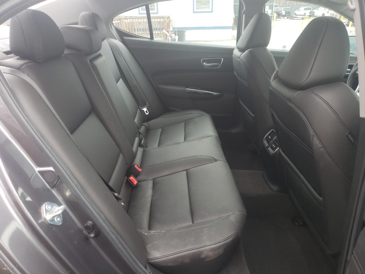 Photo 6 from auction – 2020 ACURA TLX with VIN 19UUB1F34LA017127