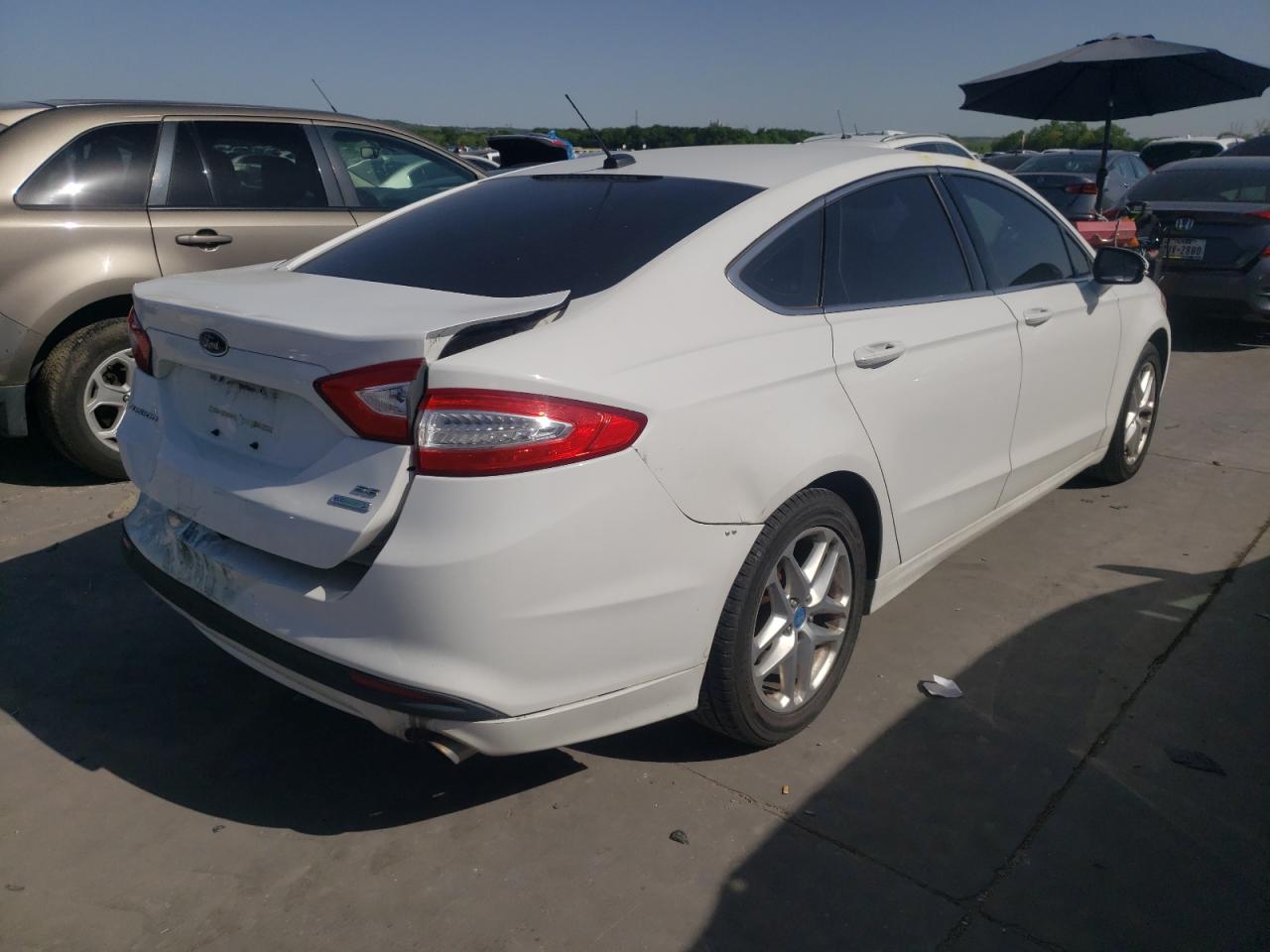 Photo 4 from auction – 2013 FORD FUSION SE with VIN 3FA6P0HR1DR248343