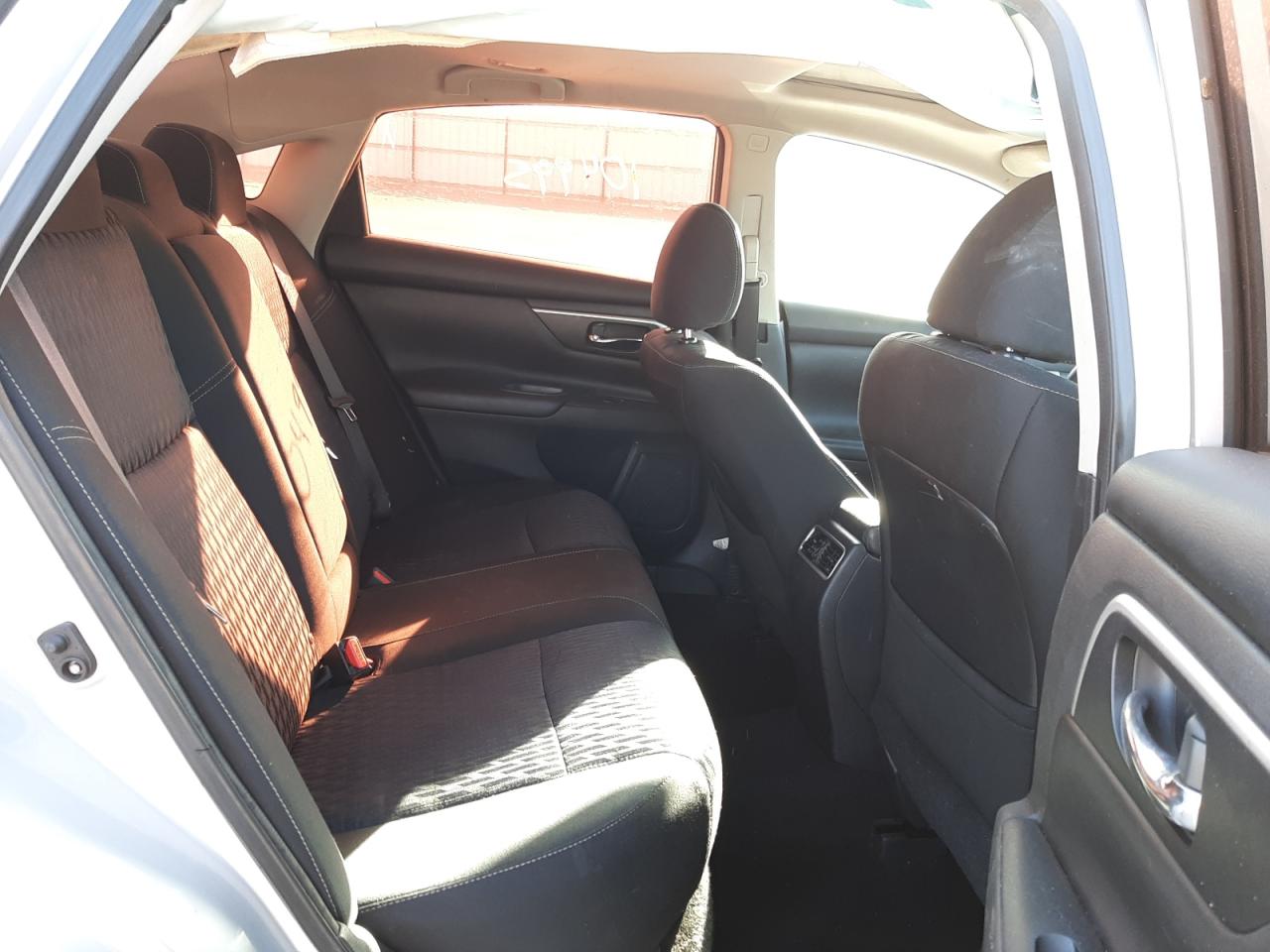 Photo 6 from auction – 2018 NISSAN ALTIMA 2.5 with VIN 1N4AL3AP7JC161024