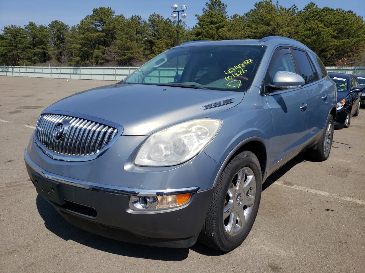 Photo 2 from auction – 2008 BUICK ENCLAVE CX with VIN 5GAER237X8J101876