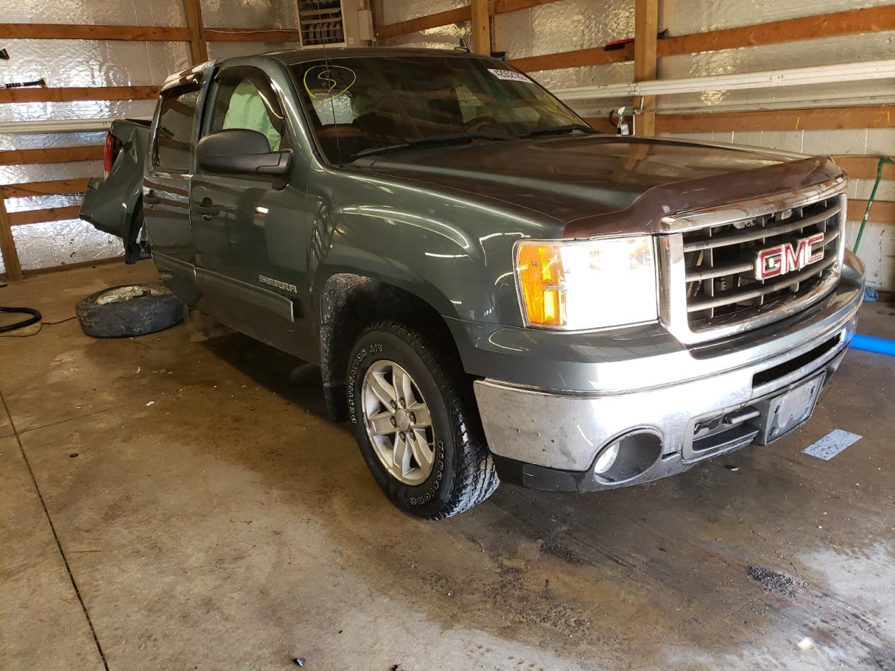 GMC SIERRA C15 2011 with VIN 3GTP1VE06BG166006 - Photo from auction