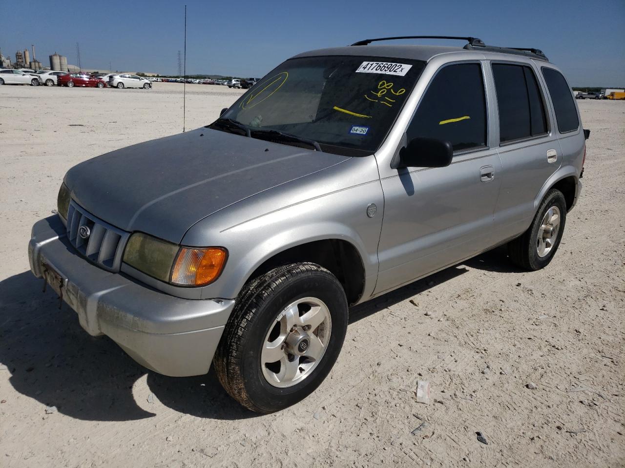 Photo 2 from auction – 2002 KIA SPORTAGE with VIN KNDJB723625168116