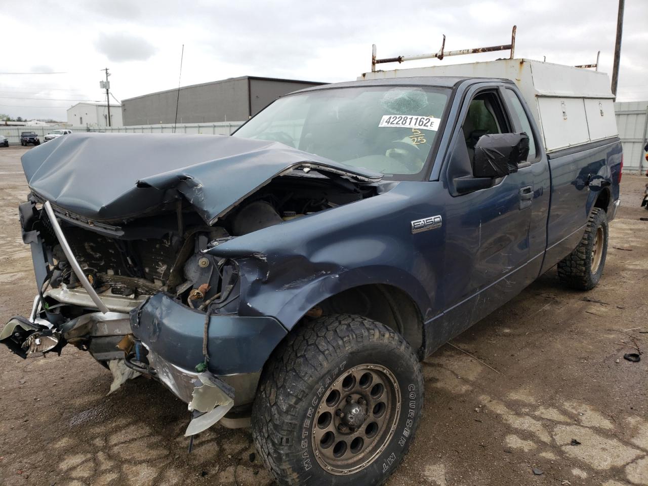 Photo 2 from auction – 2004 FORD F150 with VIN 1FTRF14W94NA09962