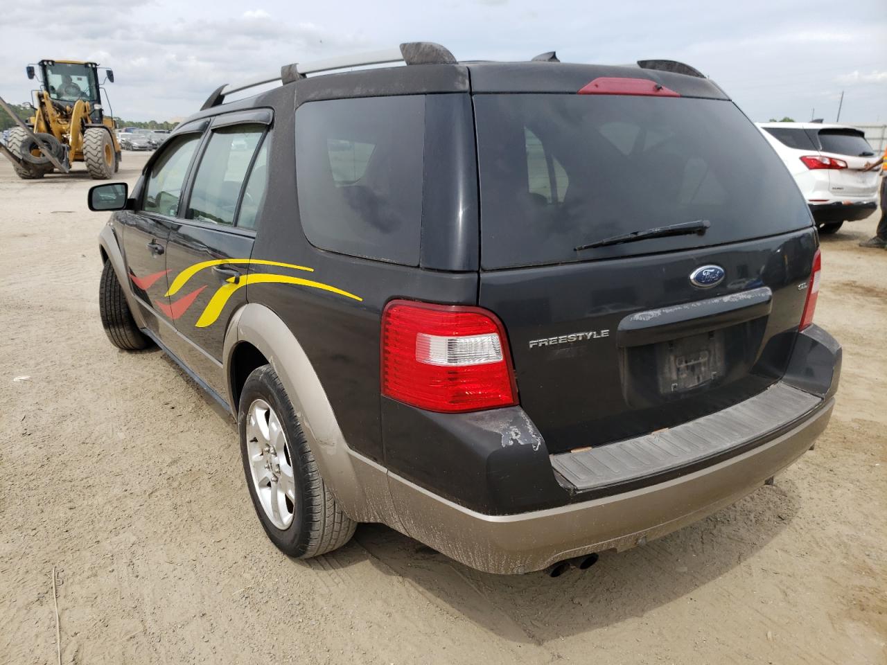 Photo 3 from auction – 2007 FORD FREESTYLE with VIN 1FMDK02147GA01912