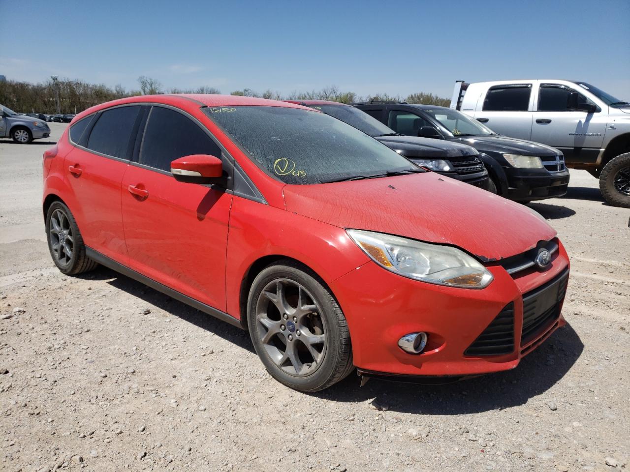 FORD FOCUS SE 2014 with VIN 1FADP3K25EL151330 - Photo from auction