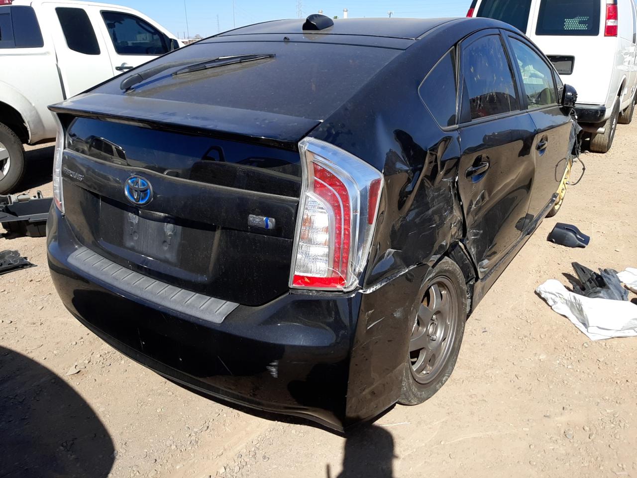 Photo 4 from auction – 2014 TOYOTA PRIUS with VIN JTDKN3DU7E1816746