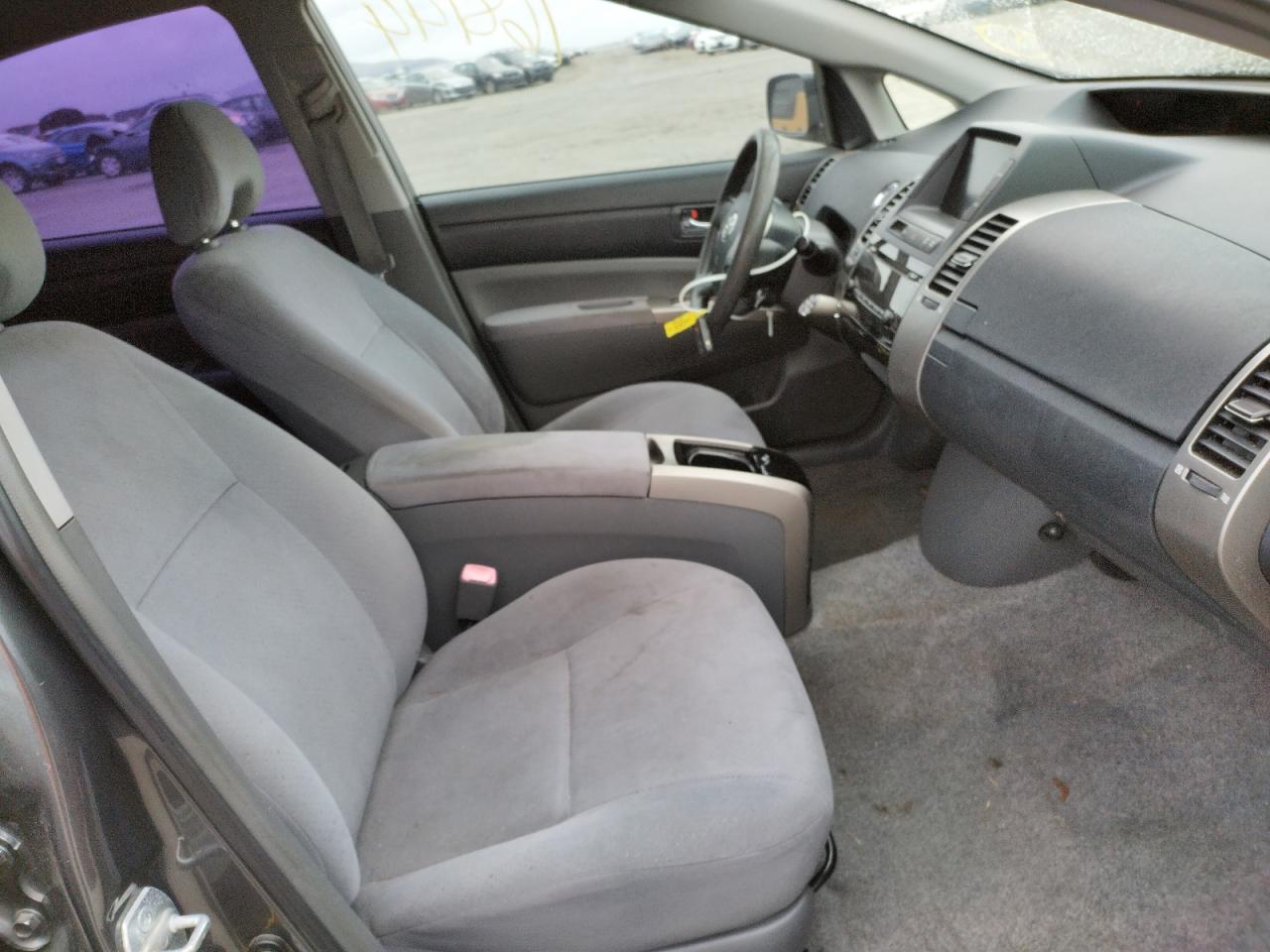 Photo 5 from auction – 2008 TOYOTA PRIUS with VIN JTDKB20U083440439