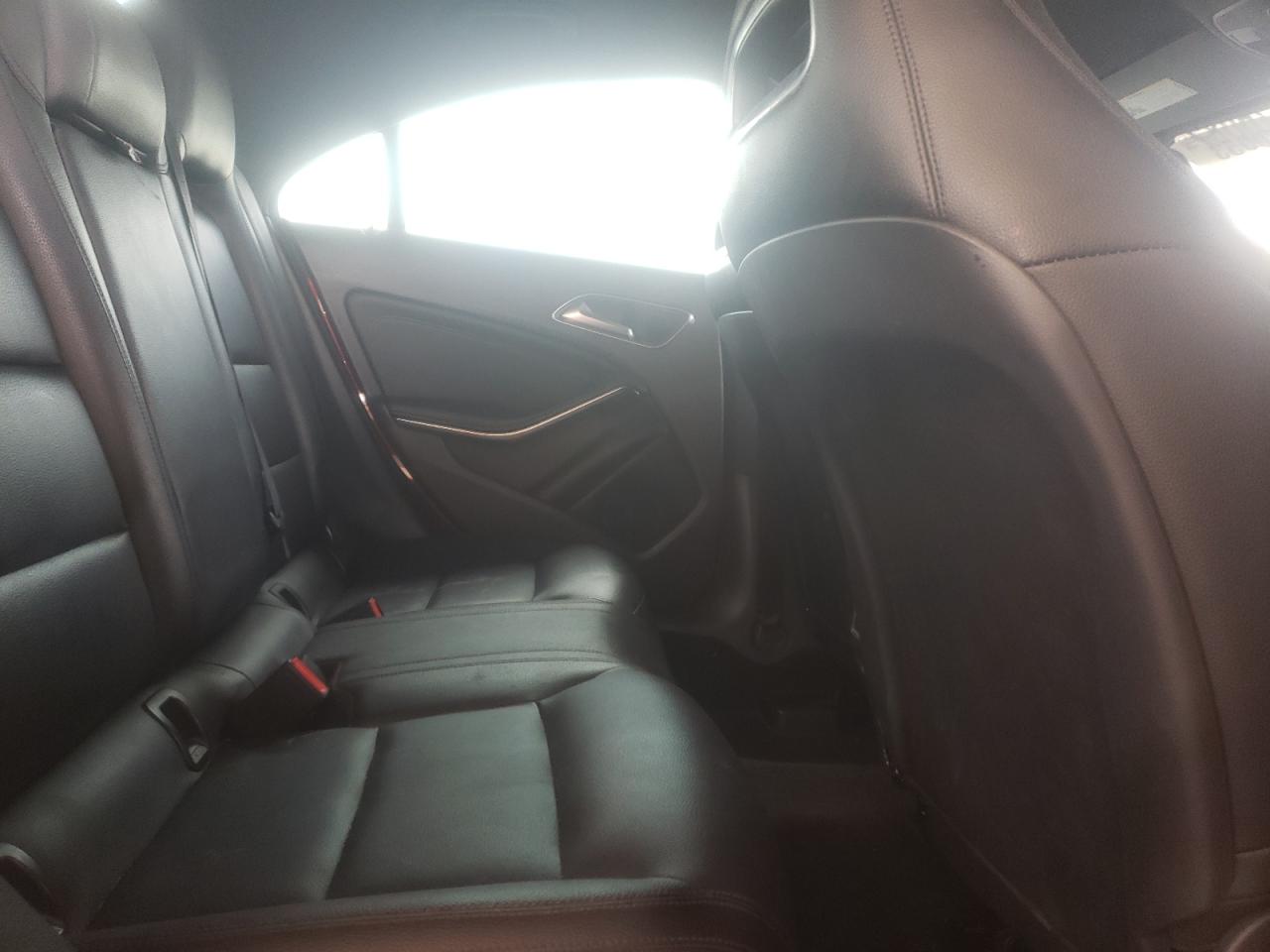 Photo 6 from auction – 2014 MERCEDES-BENZ CLA 250 with VIN WDDSJ4EB2EN069201