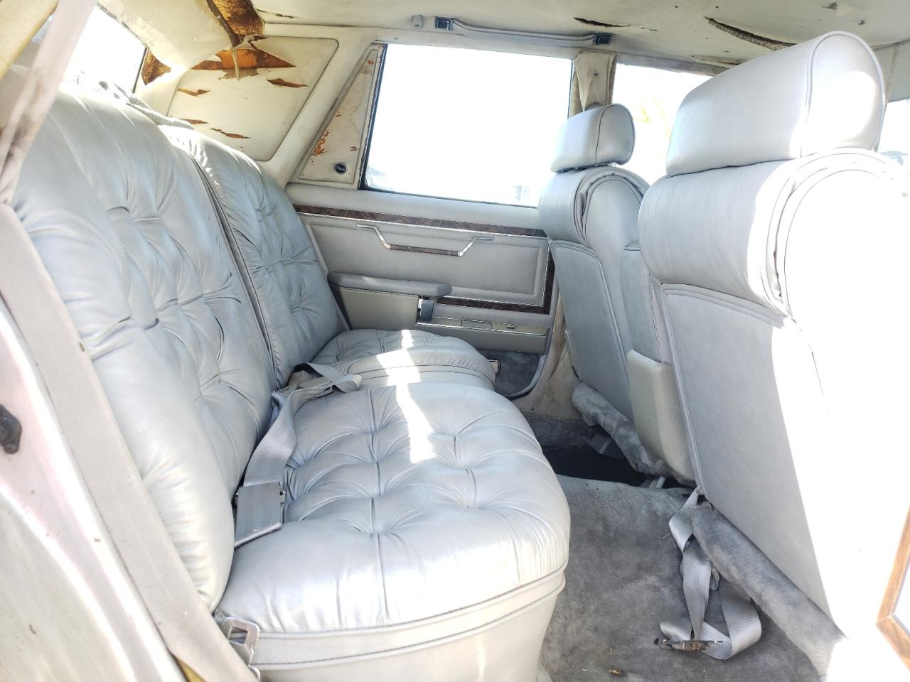 Photo 6 from auction – 1986 CHRYSLER FIFTH AVEN with VIN 1C3BF66PXGX551329