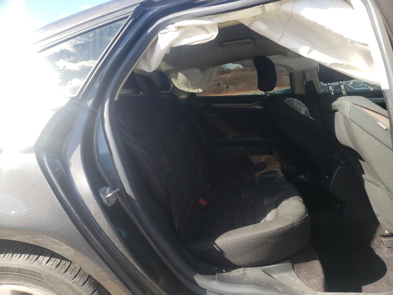 Photo 6 from auction – 2017 FORD FUSION SE with VIN 3FA6P0H72HR109004