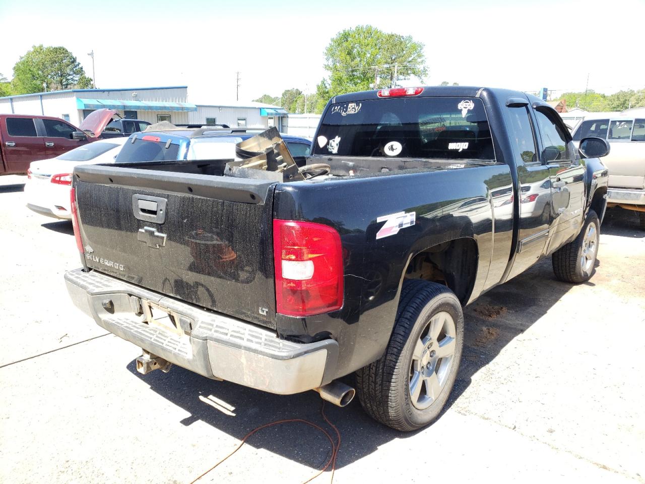 Photo 4 from auction – 2013 CHEVROLET SILVERADO with VIN 1GCRCSE08DZ402000