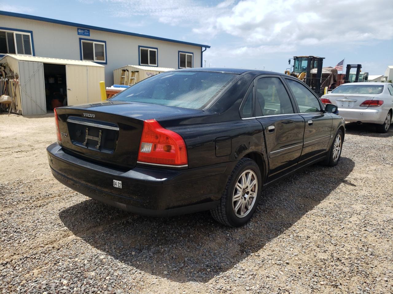 Photo 4 from auction – 2004 VOLVO S80 2.5T with VIN YV1TS59H841375058