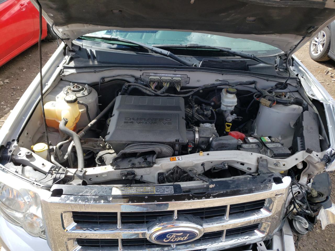 Photo 7 from auction – 2012 FORD ESCAPE LIM with VIN 1FMCU9EG1CKB31454