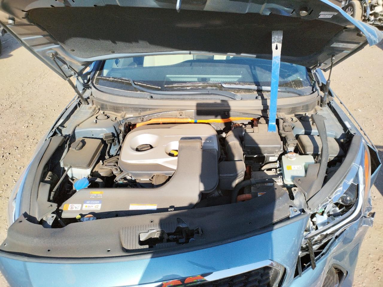 Photo 7 from auction – 2016 HYUNDAI SONATA HYB with VIN KMHE24L17GA033685
