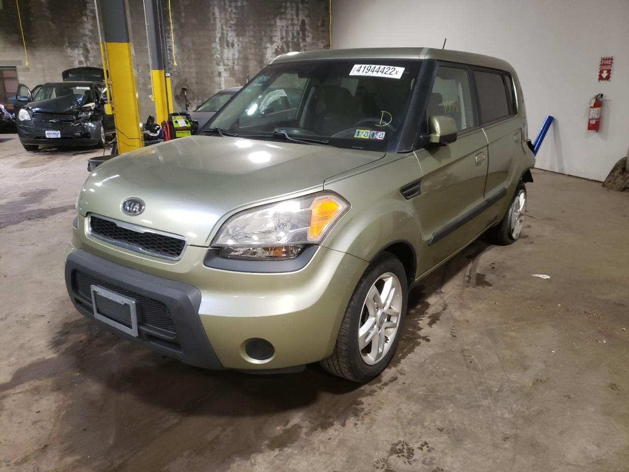 Фото 2 с аукциона – 2010 KIA SOUL + с VIN KNDJT2A28A7115669