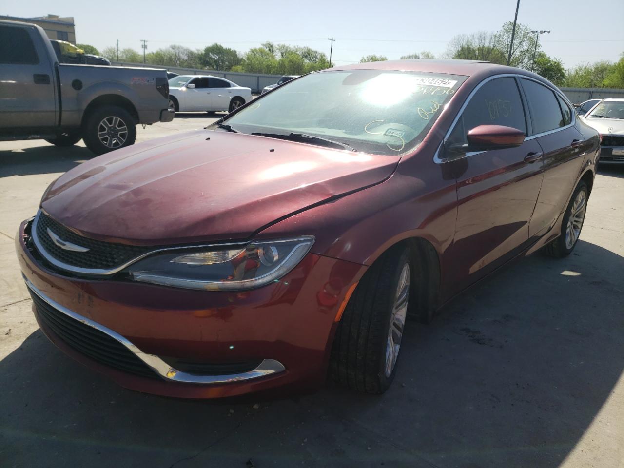 Photo 2 from auction – 2015 CHRYSLER 200 LIMITE with VIN 1C3CCCABXFN536458