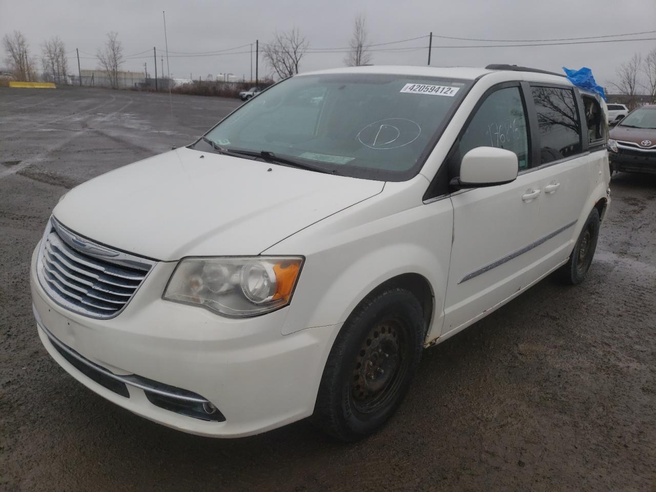 Photo 2 from auction – 2011 CHRYSLER TOWN & COU with VIN 2A4RR5DG4BR772876