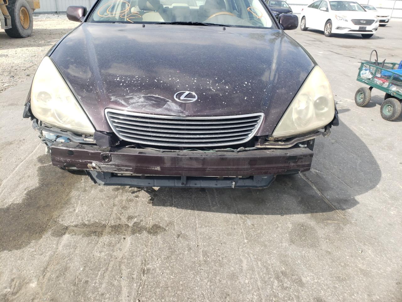 Photo 9 from auction – 2005 LEXUS ES 330 with VIN JTHBA30GX55101656