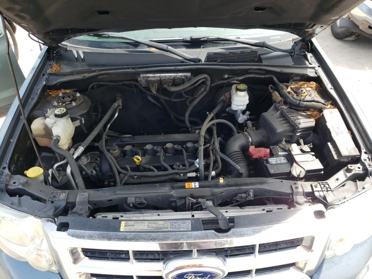 Photo 7 from auction – 2012 FORD ESCAPE LIM with VIN 1FMCU0E76CKB27167