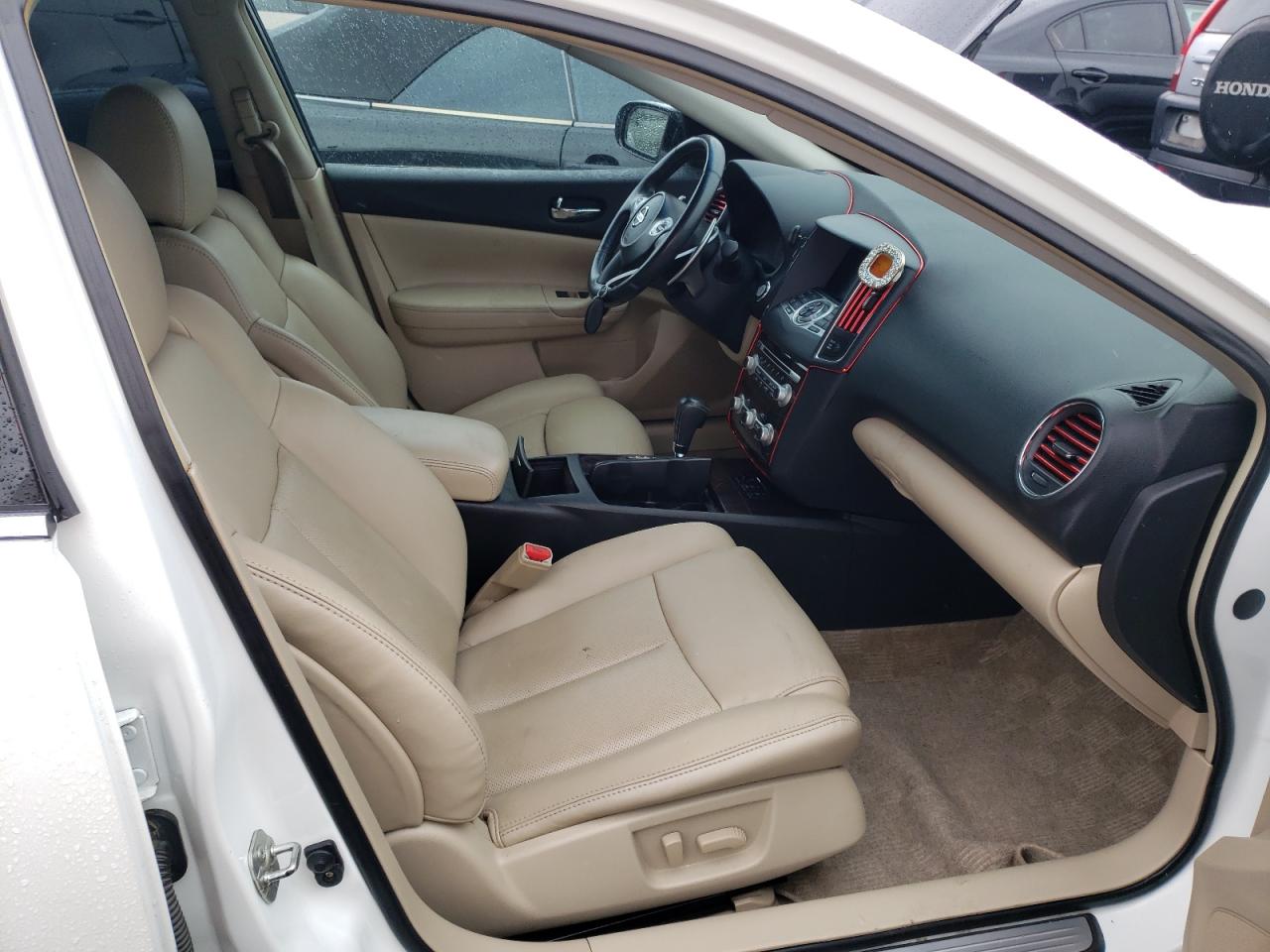 Photo 5 from auction – 2012 NISSAN MAXIMA S with VIN 1N4AA5AP1CC847385