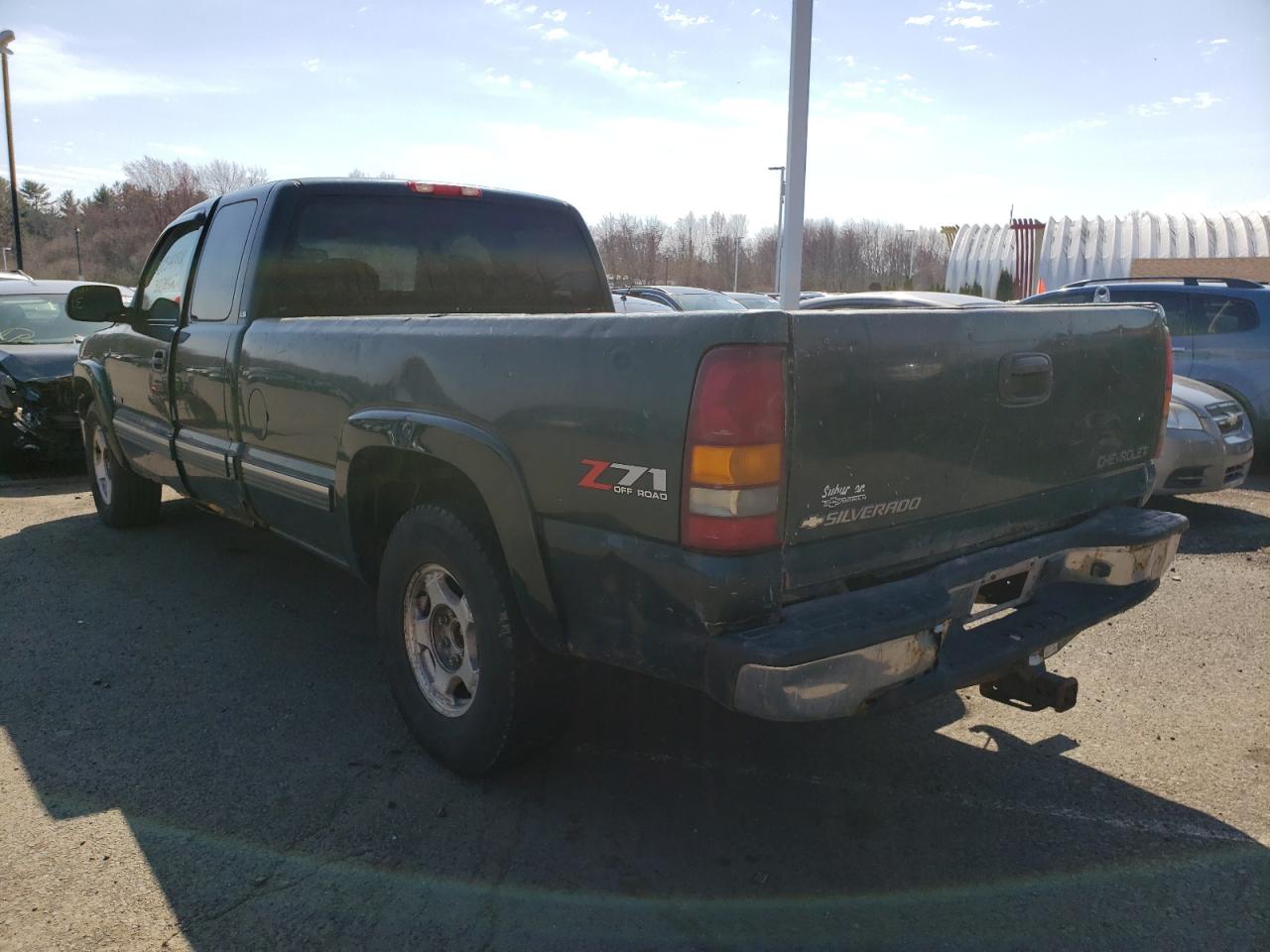 Photo 3 from auction – 2001 CHEVROLET SILVERADO with VIN 1GCEK19T51E308563