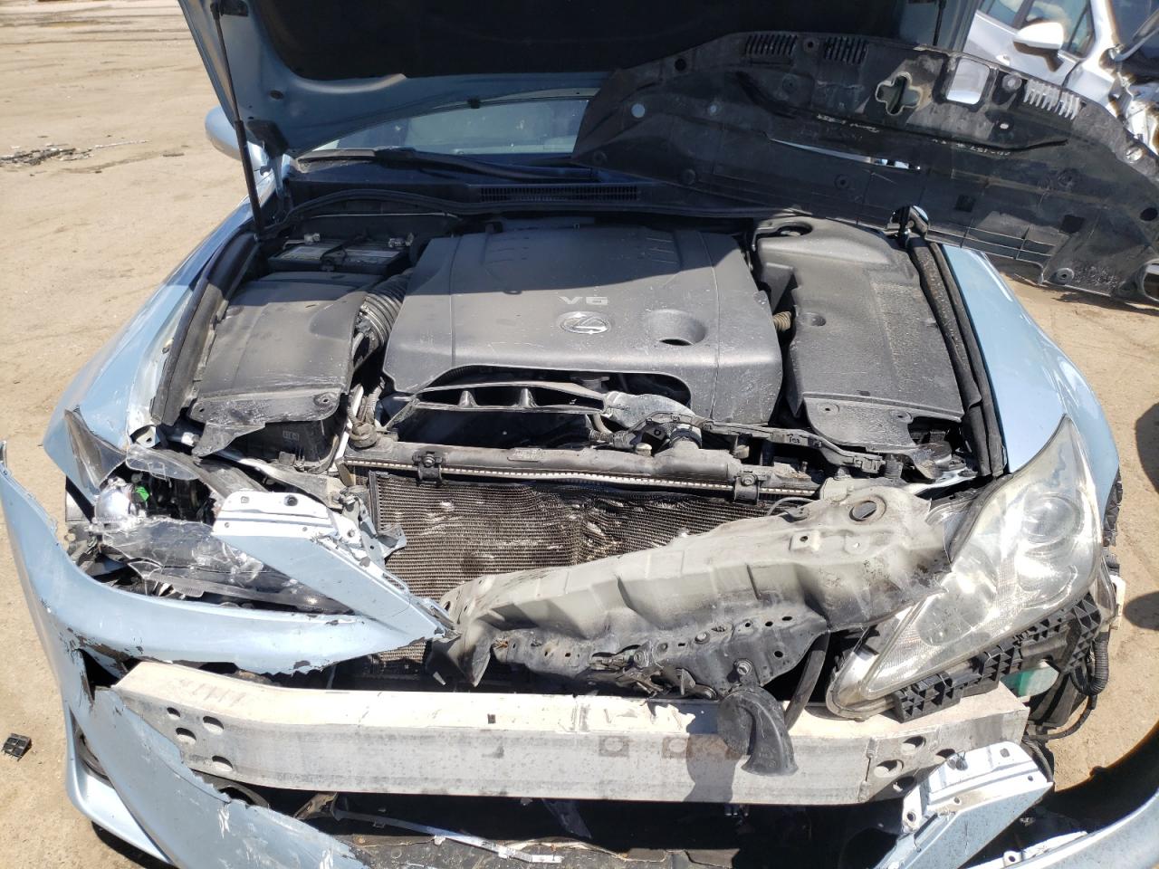 Photo 7 from auction – 2012 LEXUS IS 250 with VIN JTHBF5C26C5168944