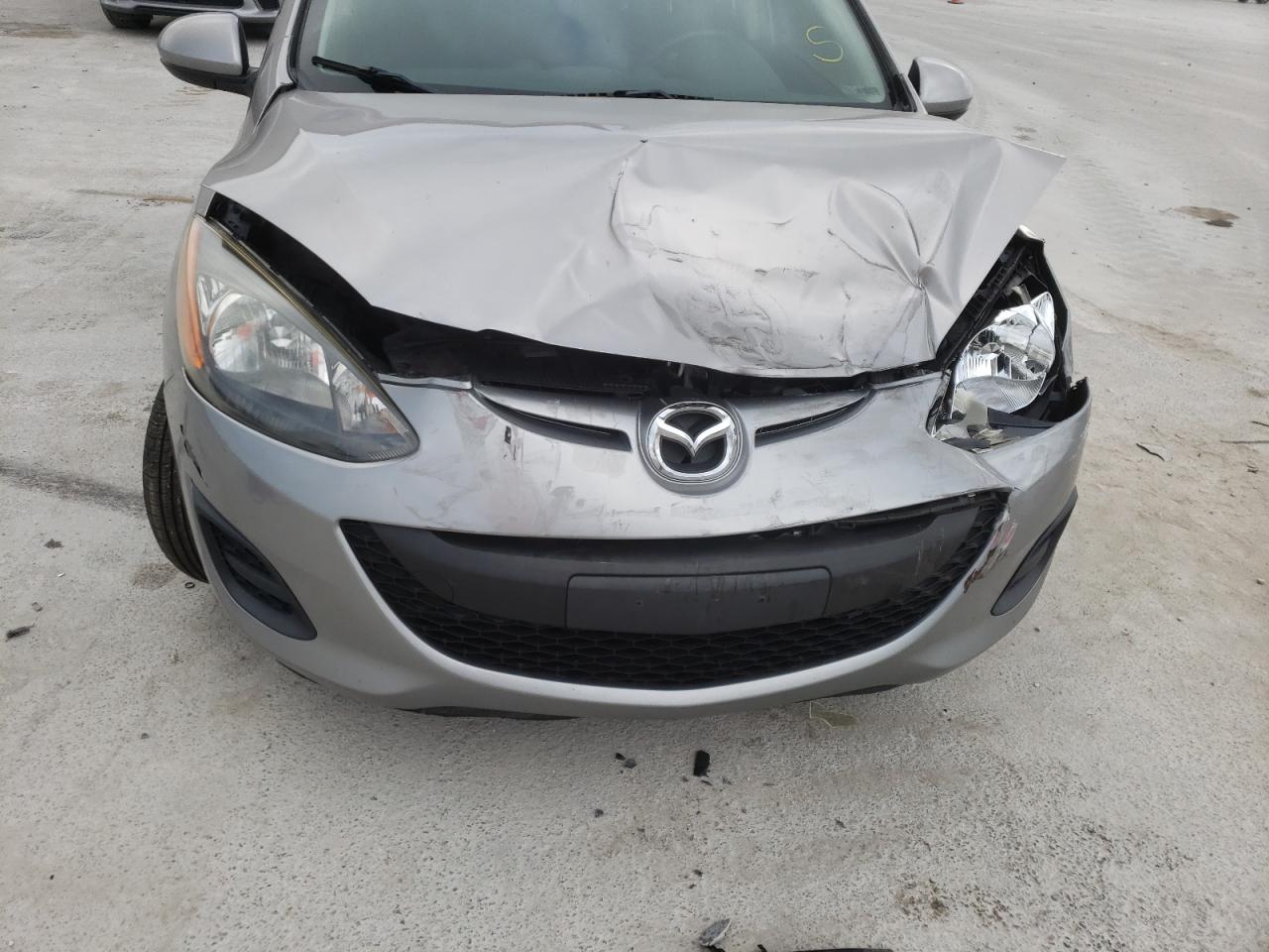 Photo 9 from auction – 2012 MAZDA MAZDA2 with VIN JM1DE1KY0C0141666