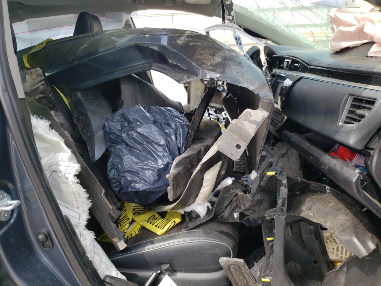 Photo 5 from auction – 2014 TOYOTA COROLLA L with VIN 2T1BURHE1EC013662