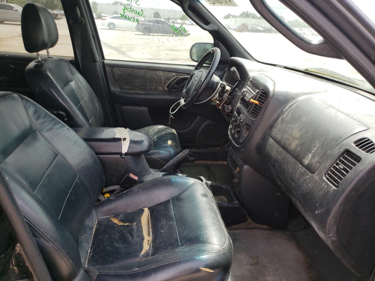 Photo 5 from auction – 2002 FORD ESCAPE XLT with VIN 1FMCU03142KE08882
