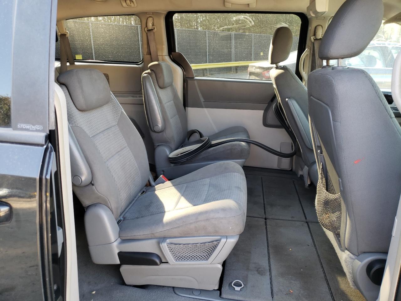 Photo 15 from auction – 2010 DODGE GRAND CARA with VIN 2D4RN5D19AR190867