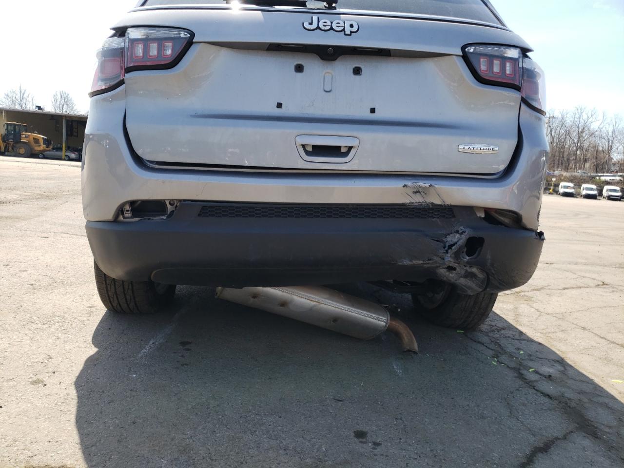 Photo 9 from auction – 2018 JEEP COMPASS LA with VIN 3C4NJCBBXJT265547