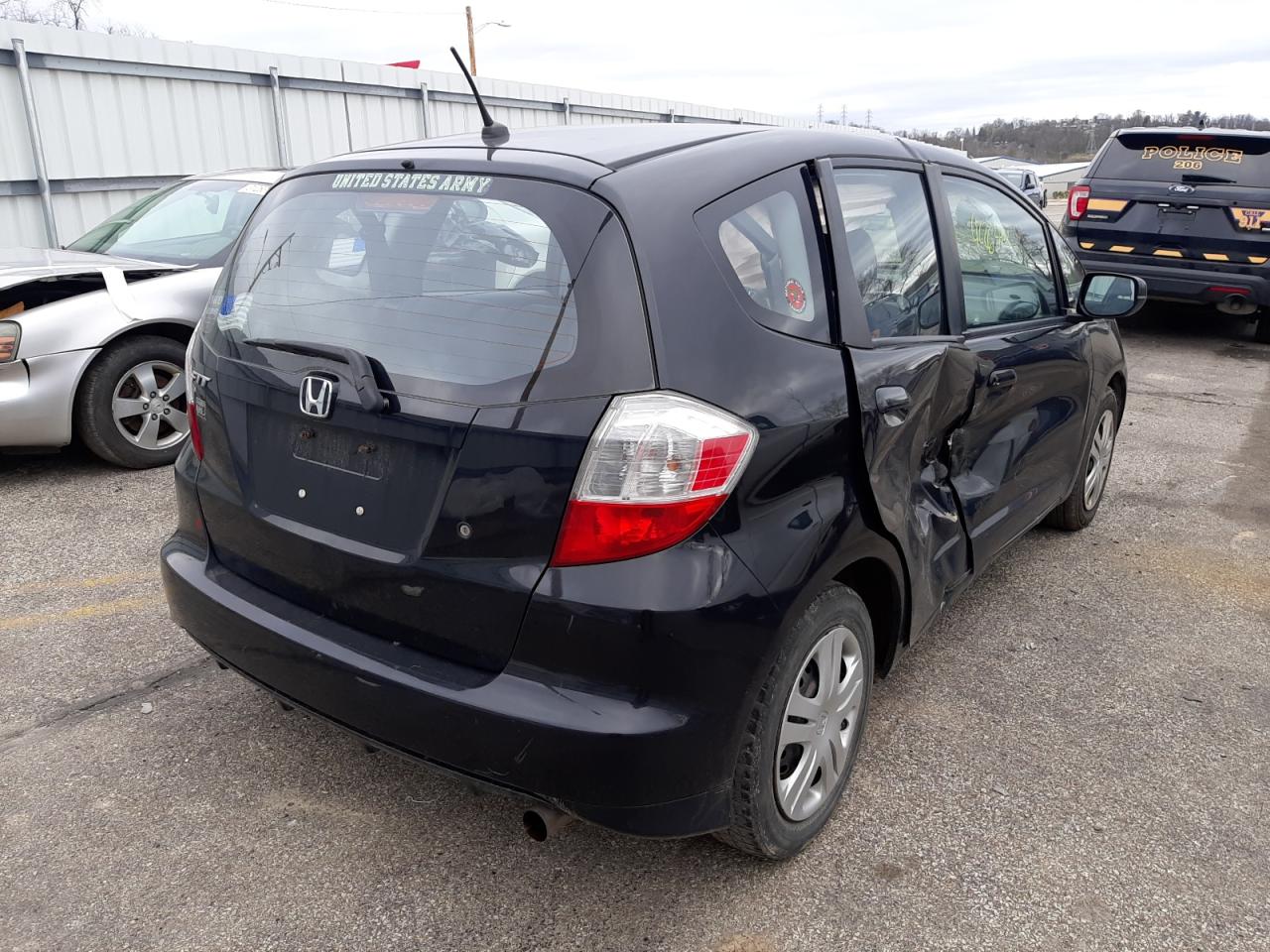 Photo 4 from auction – 2010 HONDA FIT with VIN JHMGE8H26AC003326