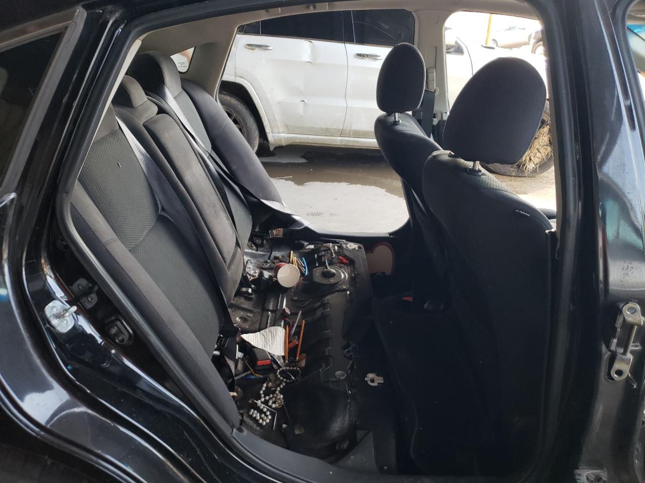 Photo 6 from auction – 2014 NISSAN ALTIMA 2.5 with VIN 1N4AL3AP2EN247724