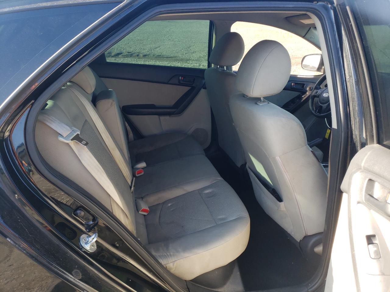 Photo 6 from auction – 2012 KIA FORTE EX with VIN KNAFU5A23C5469891