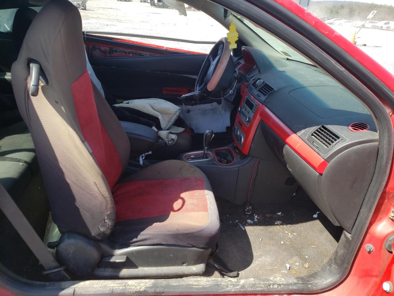 Photo 5 from auction – 2005 CHEVROLET COBALT LS with VIN 1G1AL14F257635079