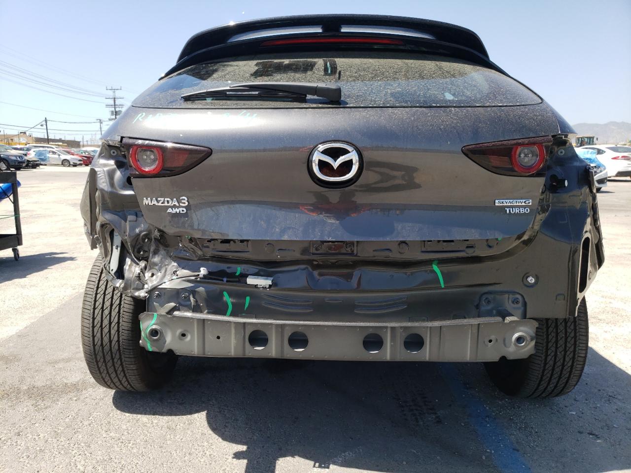 Photo 9 from auction – 2021 MAZDA 3 PREMIUM with VIN JM1BPBNY7M1401107