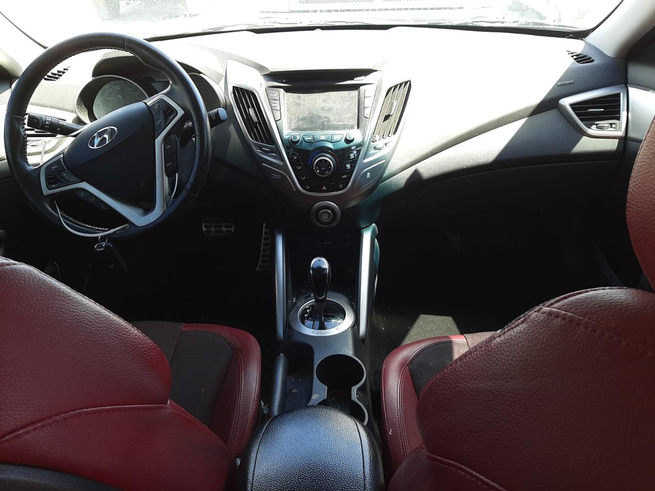 Photo 9 from auction – 2012 HYUNDAI VELOSTER with VIN KMHTC6AD7CU067325