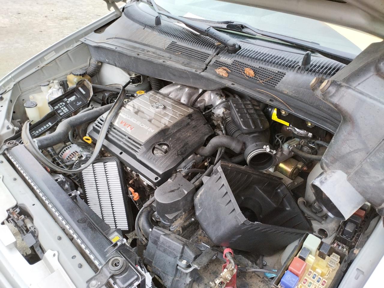 Photo 9 from auction – 2001 TOYOTA SIENNA LE with VIN 4T3ZF13C71U386396