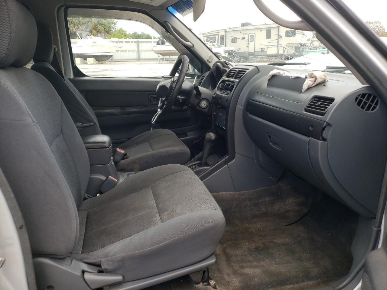 Photo 5 from auction – 2003 NISSAN FRONTIER C with VIN 1N6ED27T93C464006