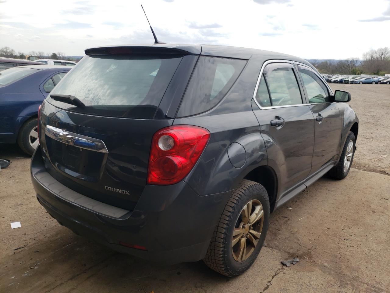 Photo 4 from auction – 2011 CHEVROLET EQUINOX LS with VIN 2CNFLCEC3B6201970