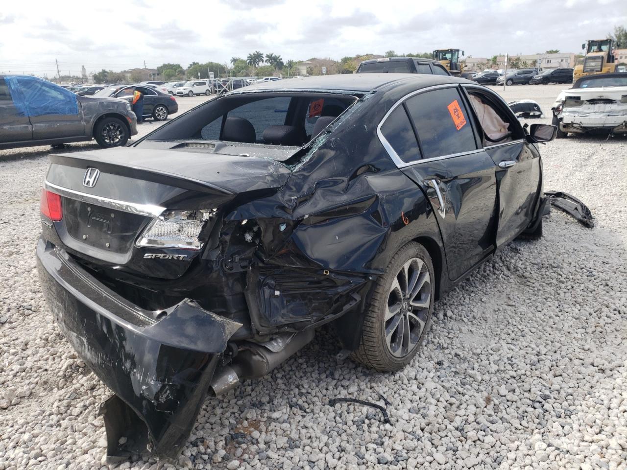 Photo 4 from auction – 2014 HONDA ACCORD SPO with VIN 1HGCR2F55EA282365