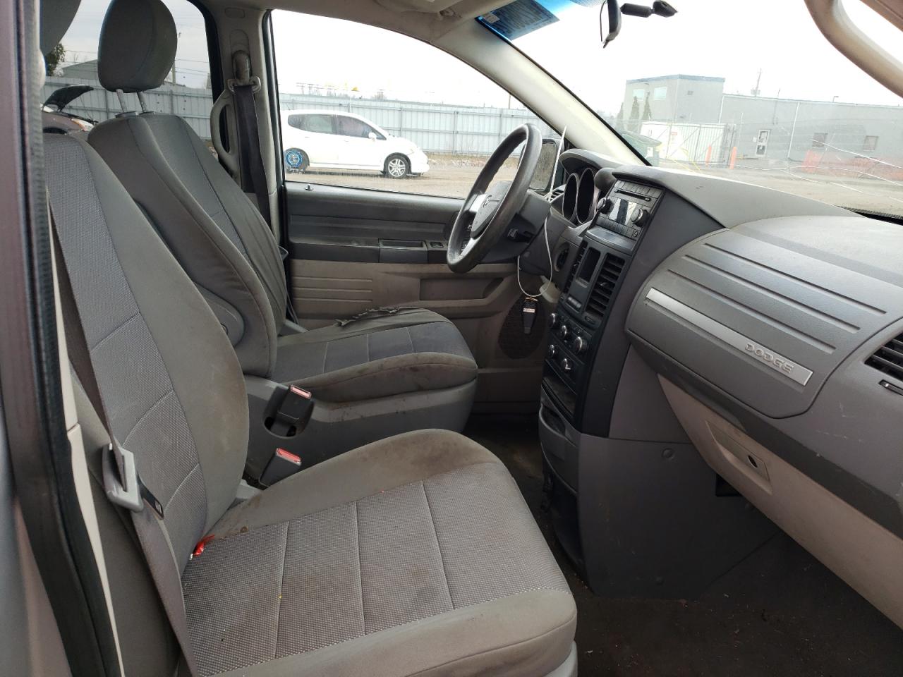 Photo 5 from auction – 2008 DODGE GRAND CARA with VIN 2D8HN44H78R683393